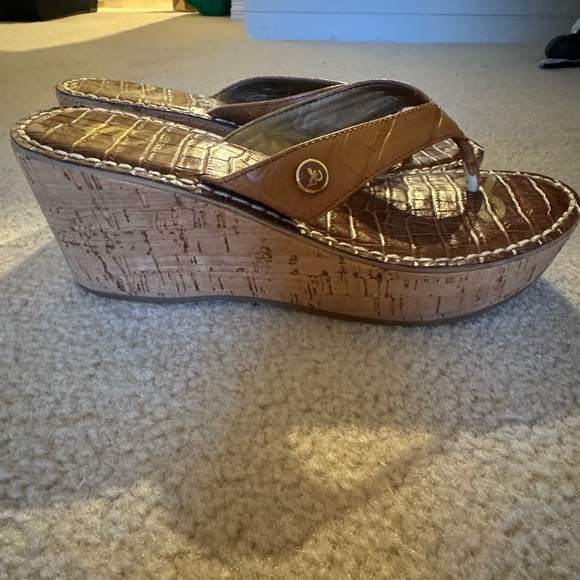 Beautiful Platform in great condition - Picture 5 of 7